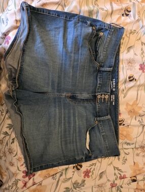 torrid Supersoft Jegging Shorts - Triple Button Waist